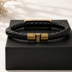 Leather bracelet